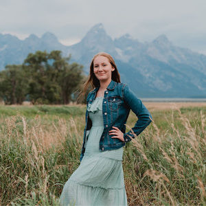 Meet your Posher, Ava